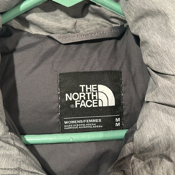 The North Face Women’s medium coat - Picture 4 of 13